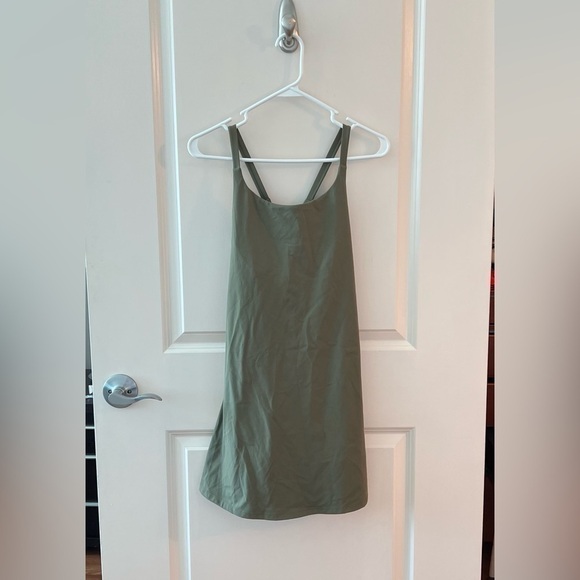 Halara Everyday Cloudful Fabric Backless 2-in-1 Flare Workout Dress-Wannabe - Picture 4 of 16